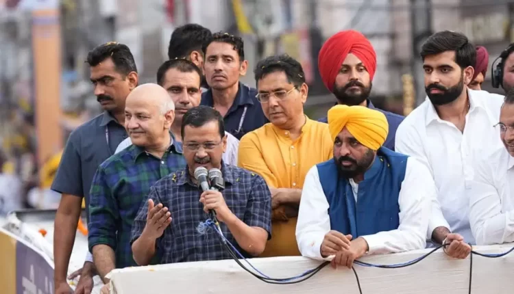 Kejriwal Bathinda Road Show