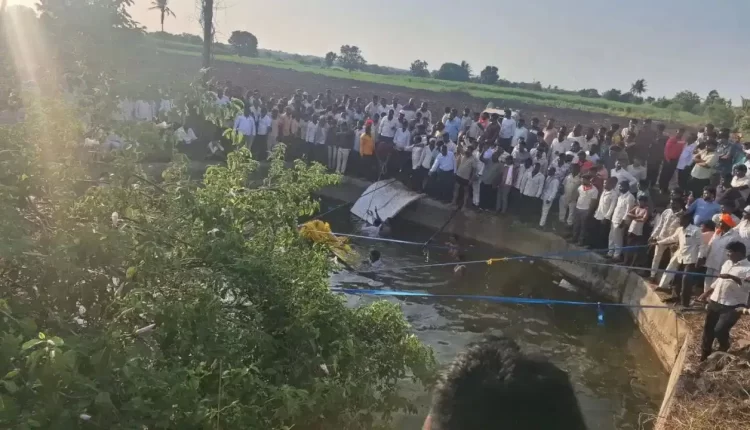 Solapur Road Accident