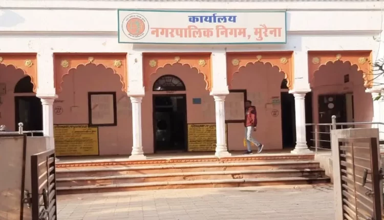 clash in municipal corporation